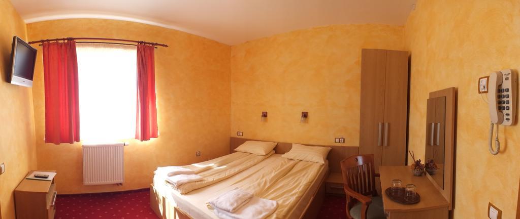 Motel Vector Gaesti ห้อง รูปภาพ