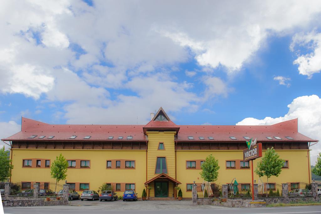 Motel Vector Gaesti ภายนอก รูปภาพ
