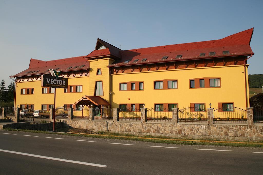 Motel Vector Gaesti ภายนอก รูปภาพ